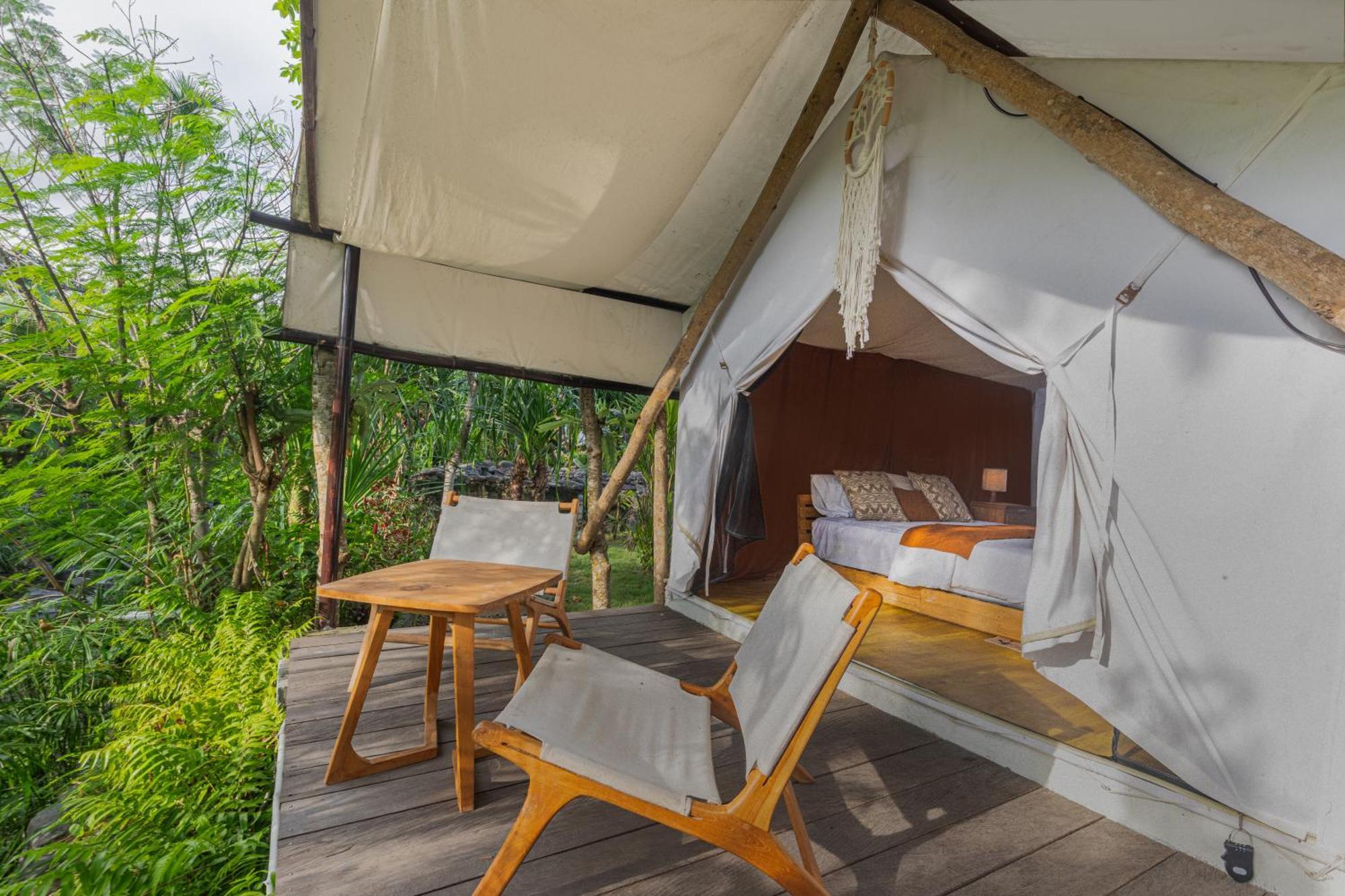 Camani Glamping Hotel Karangasem  Ngoại thất bức ảnh