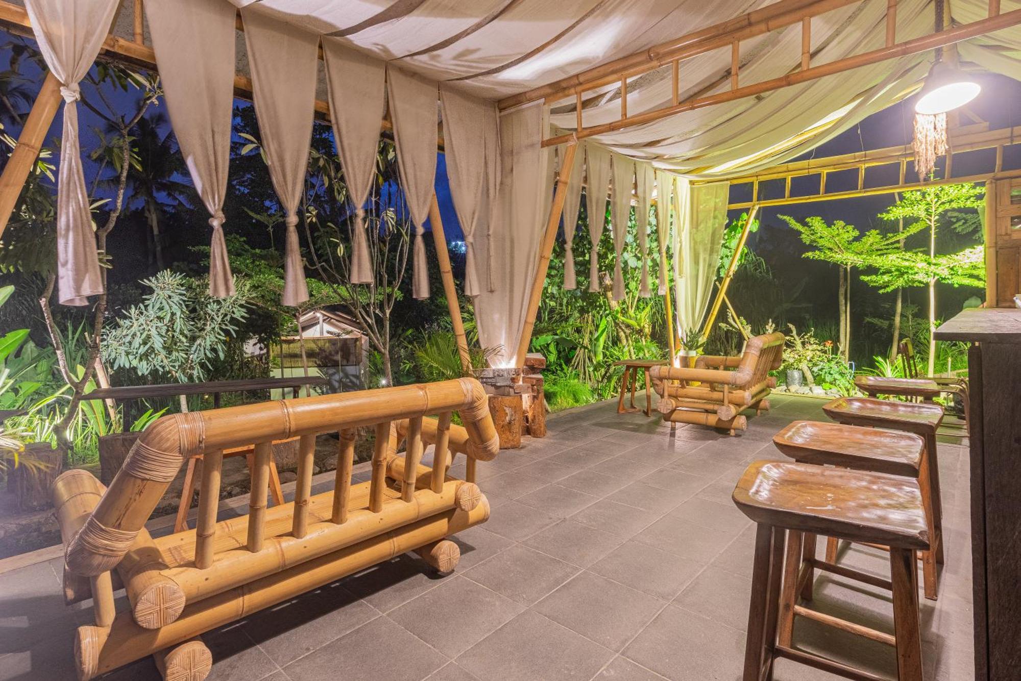 Camani Glamping Hotel Karangasem  Ngoại thất bức ảnh