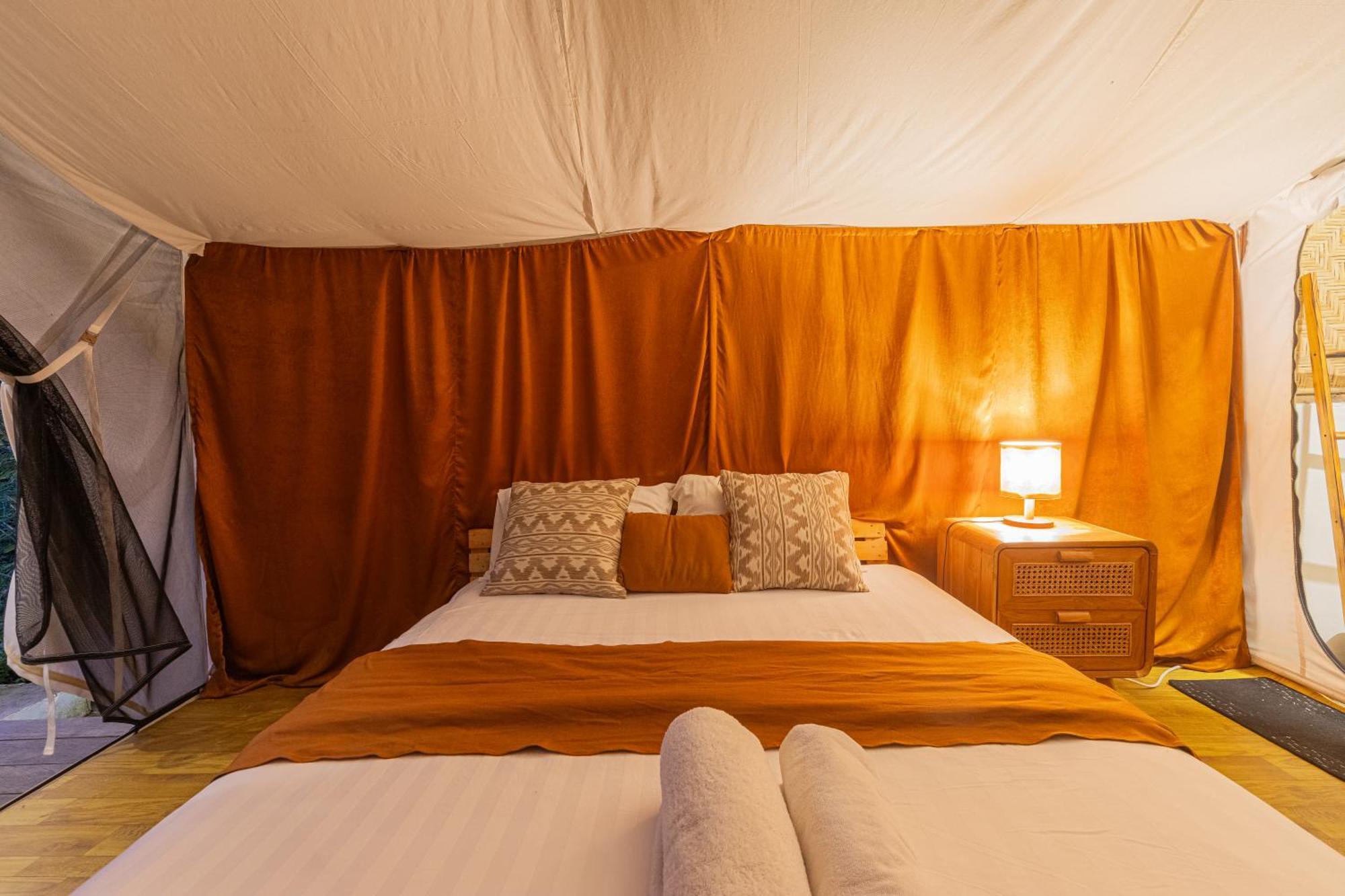 Camani Glamping Hotel Karangasem  Phòng bức ảnh