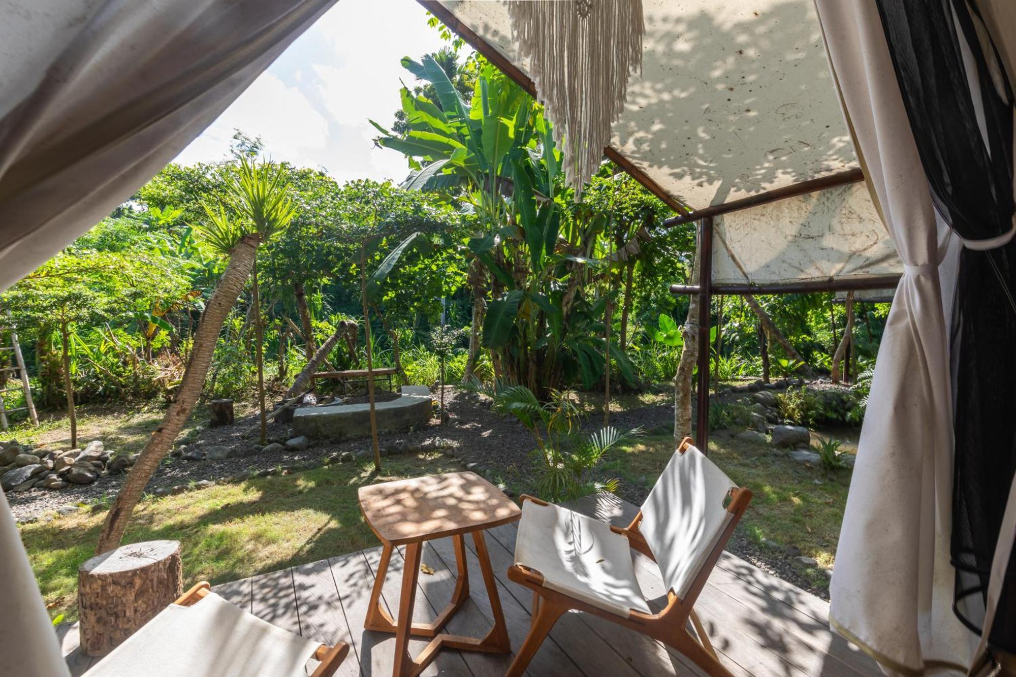 Camani Glamping Hotel Karangasem  Phòng bức ảnh
