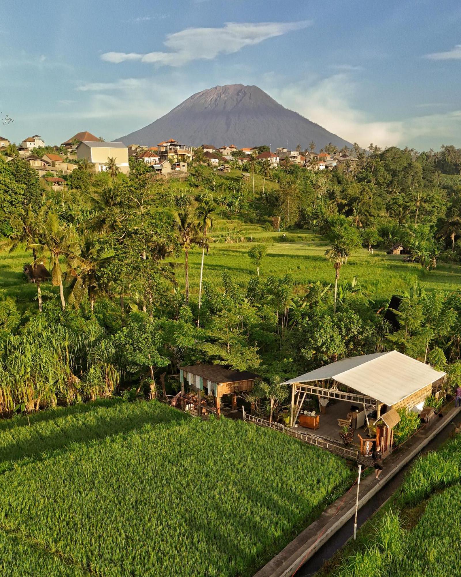 Camani Glamping Hotel Karangasem  Ngoại thất bức ảnh